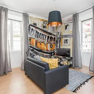 Yellow Bica Apartment Lisbon